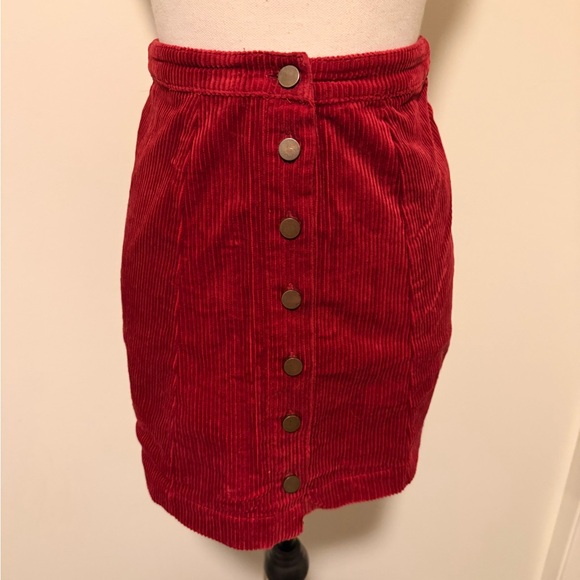 Forever 21 Dresses & Skirts - Forever 21 red corduroy skirt size L